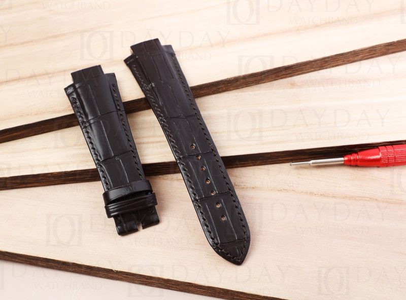Handcrafted Girard Perregaux Laureato replacement alligator strap fit for Girard Laureato Evo3 80180